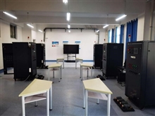 【光伏工程實訓基地】<br/>現(xiàn)代電氣實訓室