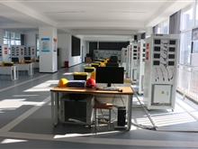 【光伏工程實訓基地】<br/>光伏電站運維實訓室